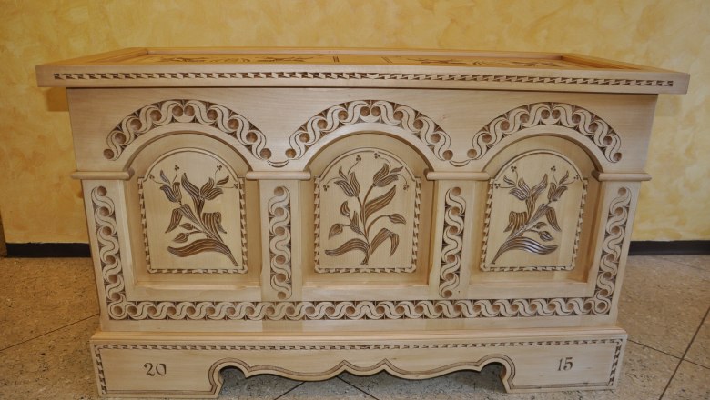 Kreativstube Annaberg, furniture carving, © Josef Schachinger Kreativstube Annaberg, furniture carving, © Josef Schachinger