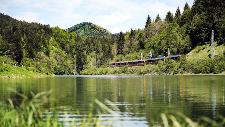 Fahrt mit der Mariazellerbahn, © weinfranz.at