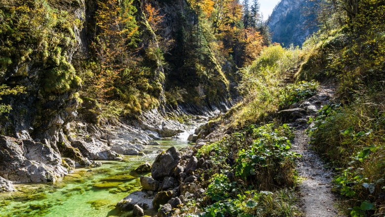 Eindrucksvolle Wanderwege durch die stille Natur, © Fred Lindmoser