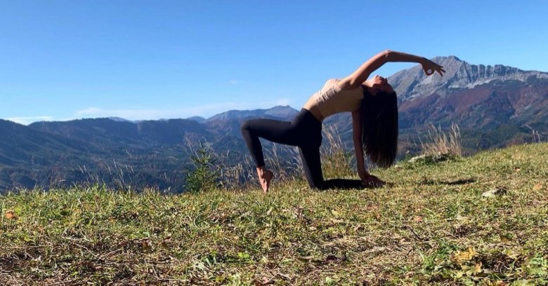 Yoga im Ötscher-Turm, © Isabelle Biber