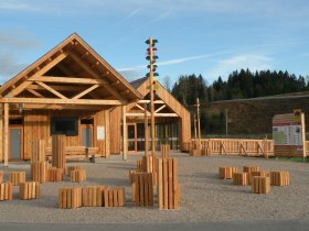 &Ouml;tscher-Basis Nature Park Center, &copy; Gemeinde Annaberg