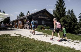 Anna Alm, © jollyschwarz.com / heldenderfreizeit.com