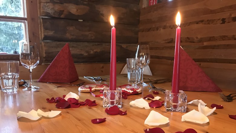 romantisches Essen auf der Anna-Alm, &copy; Annaberger Lifte