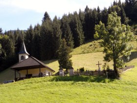 Cemetery in Lackenhof, &copy; Mostviertel - O&Ouml; Mariazellerweg