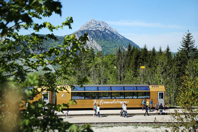 Bahnhof Gösing mit Blick auf den Ötscher, © Wein Franz