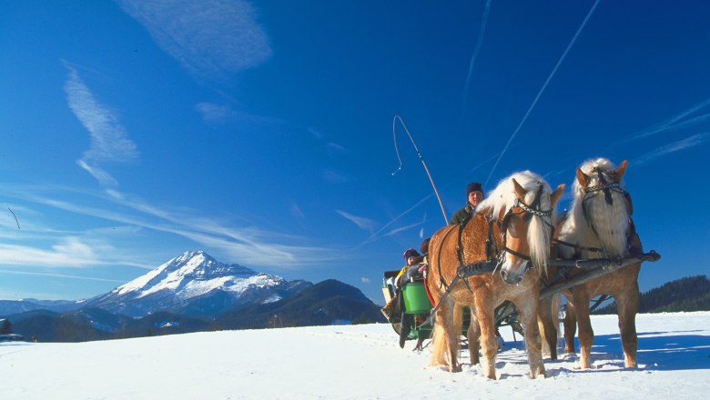 Winterromantik mit Pferdeschlitten, © GüntherBöck